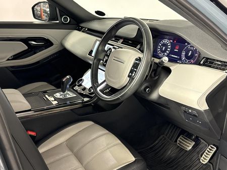 2019-Land-Rover-Range-Rover-Evoque-20-D-First-Edition-132kW-D180_9