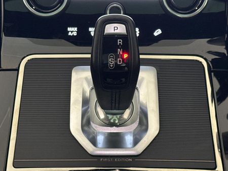 2019-Land-Rover-Range-Rover-Evoque-20-D-First-Edition-132kW-D180_10