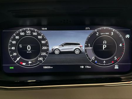 2019-Land-Rover-Range-Rover-Evoque-20-D-First-Edition-132kW-D180_2