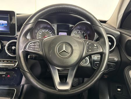 2018-Mercedes-Benz-C-Class-C-180_11
