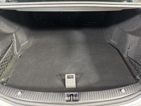 2018-Mercedes-Benz-C-Class-C-180_12