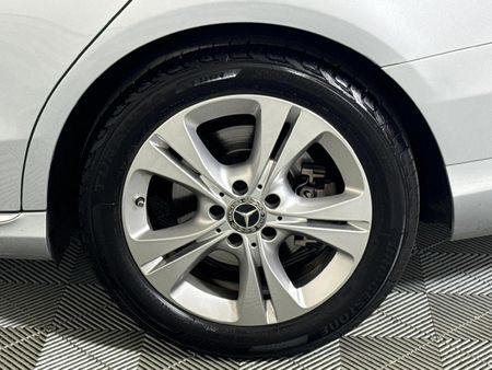 2018-Mercedes-Benz-C-Class-C-180_6