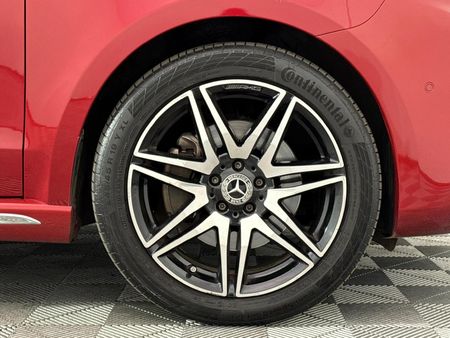 2023-Mercedes-Benz-V-Class-V-300d-Exclusive_17