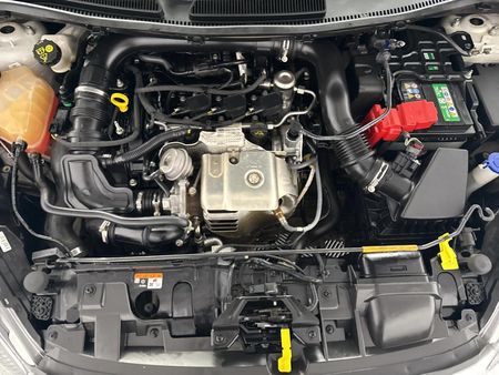 2018-Ford-Fiesta-10-EcoBoost-Trend-5-dr-Auto_13