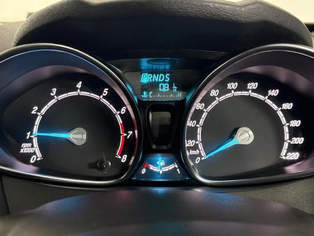 2018-Ford-Fiesta-10-EcoBoost-Trend-5-dr-Auto_2