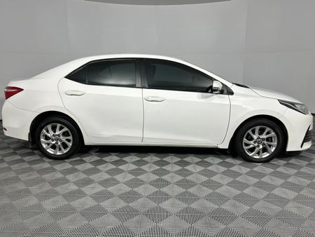 2019-Toyota-Corolla-16-Prestige-Auto_17