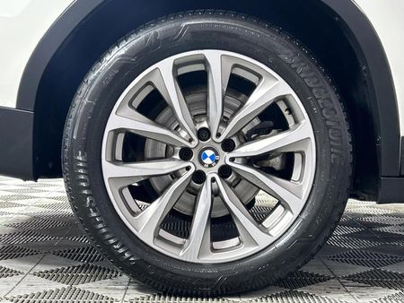 2019-BMW-X3-sDrive18d_7