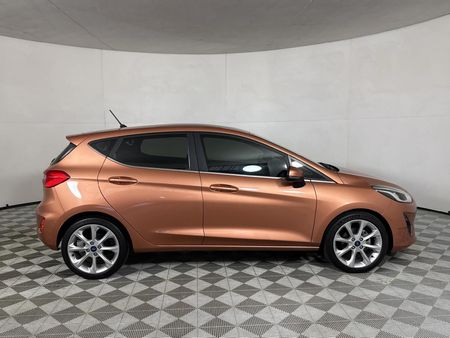 2019-Ford-Fiesta-10-EcoBoost-Titanium-Auto-5-dr_17