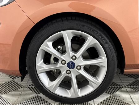 2019-Ford-Fiesta-10-EcoBoost-Titanium-Auto-5-dr_4