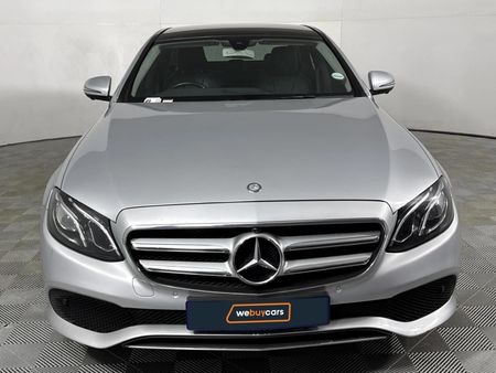 2017-Mercedes-Benz-E-Class-E-350d-Exclusive_14