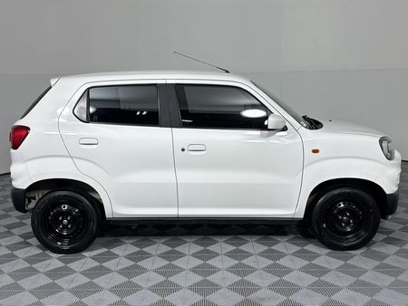 2022-Suzuki-S-Presso-10-GL_16