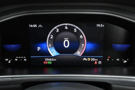 2023-Volkswagen-T-Roc-14-TSI-Design-Auto_20