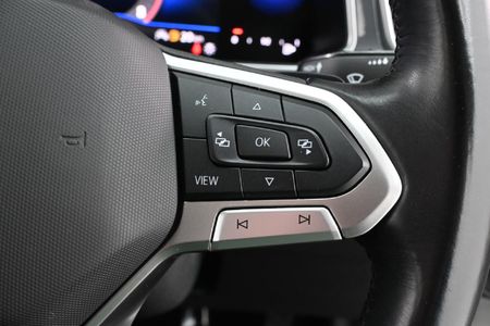 2023-Volkswagen-T-Roc-14-TSI-Design-Auto_22
