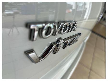 2025-Toyota-Vitz-10-XR_24