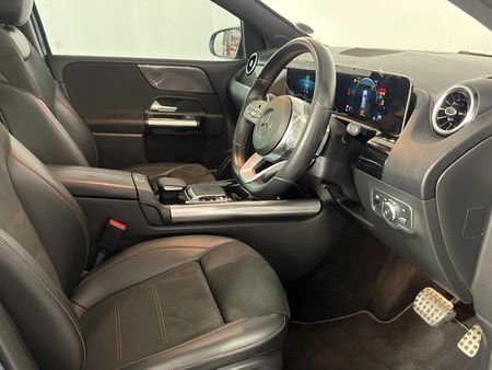 2021-Mercedes-Benz-B-Class-B-200-Auto_9