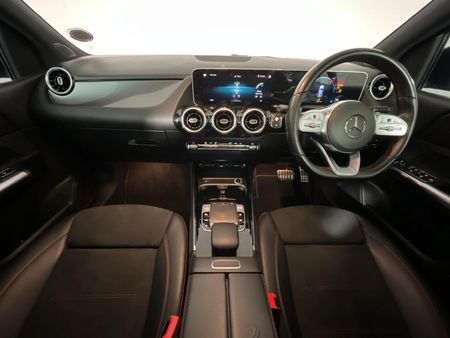 2021-Mercedes-Benz-B-Class-B-200-Auto_1