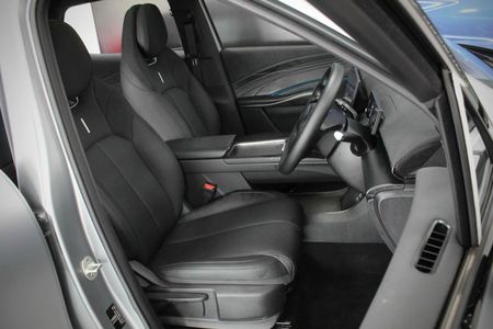 2026-Omoda-C7-16T-Luxury_18