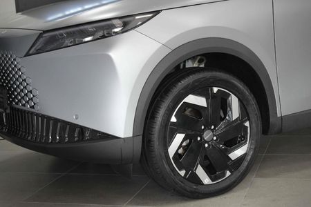 2026-Omoda-C7-16T-Luxury_4