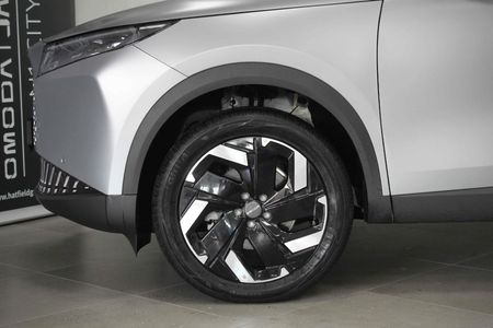 2026-Omoda-C7-16T-Luxury_6