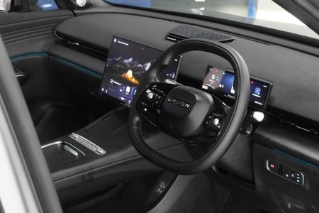 2026-Omoda-C7-16T-Luxury_8