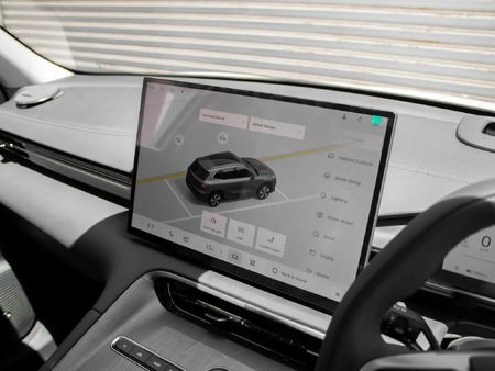 2026-Geely-E5-Aspire_11