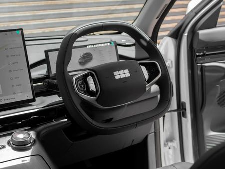 2026-Geely-E5-Aspire_15