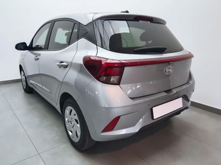2024-Hyundai-Grand-i10-10-Motion_5