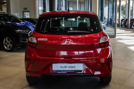 2023-Hyundai-Grand-i10-12-Fluid_8