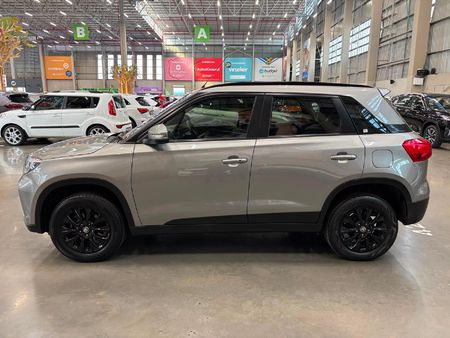 2022-Toyota-Urban-Cruiser-15-Xs_5