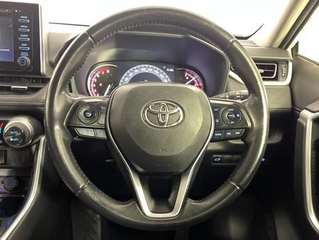 2022-Toyota-RAV4-20-VX-Auto_9