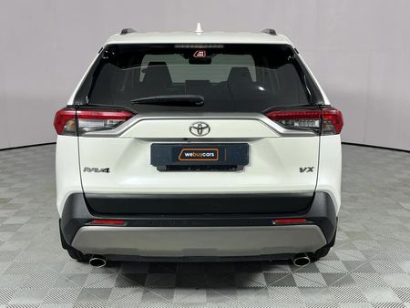 2022-Toyota-RAV4-20-VX-Auto_15