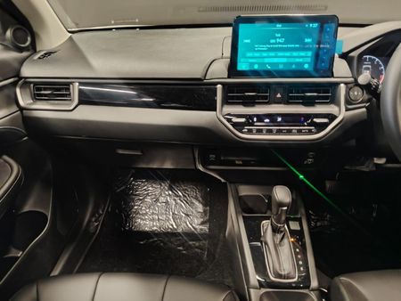 2026-Honda-Elevate-15-Elegance-Auto_10