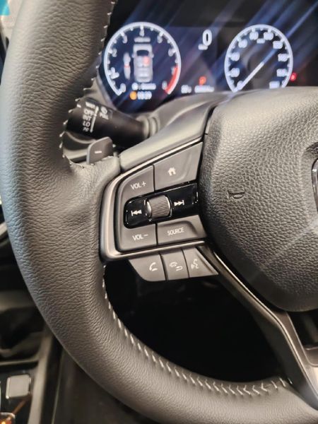 2026-Honda-Elevate-15-Elegance-Auto_13