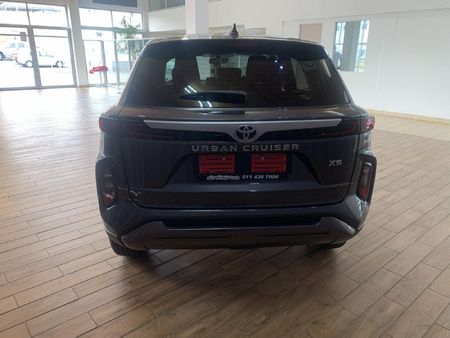 2026-Toyota-Urban-Cruiser-15-XR-Auto_6