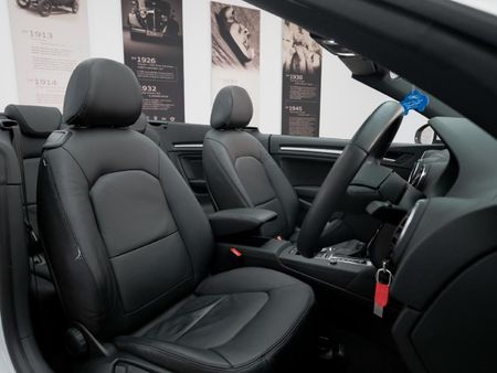 2014-Audi-A3-Cabriolet-14-TFSI-S-Auto_9