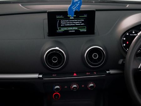 2014-Audi-A3-Cabriolet-14-TFSI-S-Auto_10