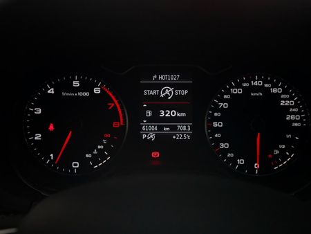 2014-Audi-A3-Cabriolet-14-TFSI-S-Auto_25