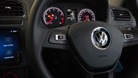 2026-Volkswagen-Polo-Vivo-16-Life_3