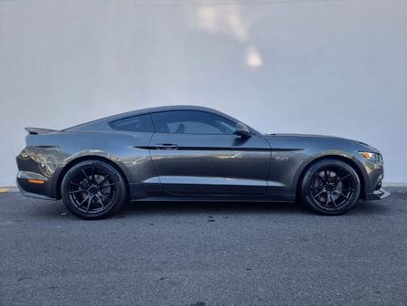 2018-Ford-Mustang-50-GT-Auto_1