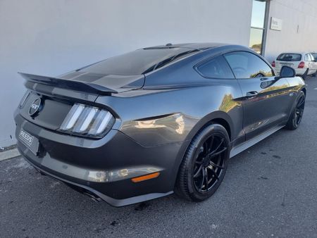 2018-Ford-Mustang-50-GT-Auto_2