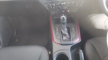 2026-Isuzu-D-Max-19-DDI-HR-X-Rider-Auto-Double-Cab_18