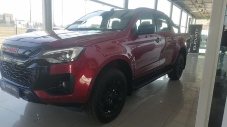 2026-Isuzu-D-Max-19-DDI-HR-X-Rider-Auto-Double-Cab_2