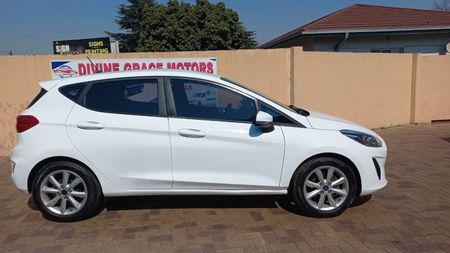 2020-Ford-Fiesta-10-EcoBoost-Titanium-5-dr_7
