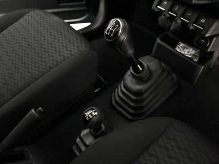2026-Suzuki-Jimny-15-GLX-AllGrip-5-Door_13