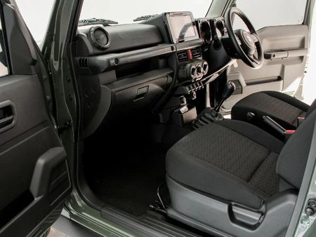 2026-Suzuki-Jimny-15-GLX-AllGrip-5-Door_17
