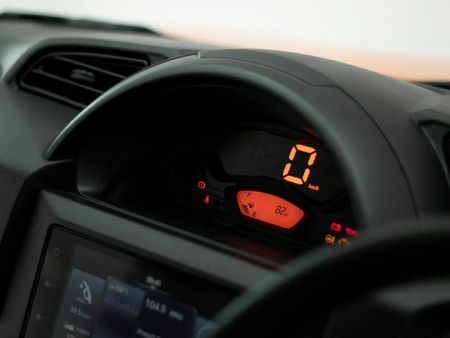 2026-Suzuki-S-Presso-10-GL-AMT_16