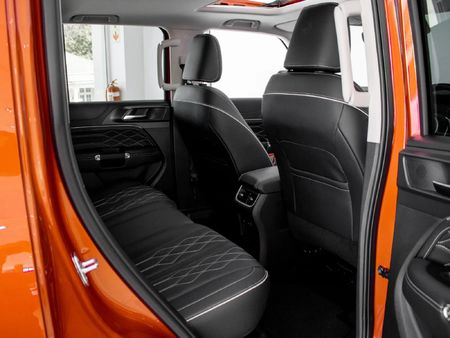 2026-GWM-Tank-300-24TD-Super-Luxury-4x4-Auto_5