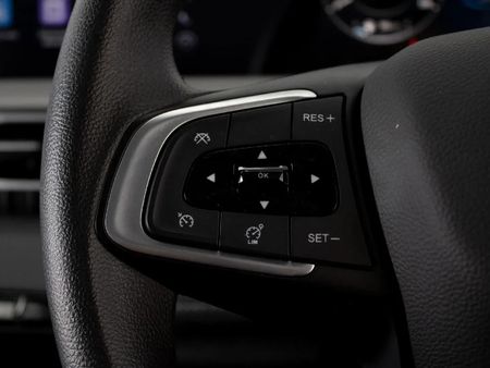 2026-Chery-Tiggo-Cross-15T-Me-DCT-Auto_5