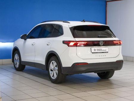 2026-Volkswagen-Tiguan-14TSI_10