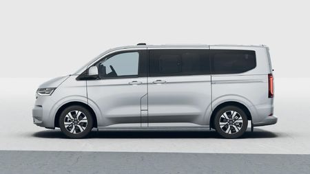 2026-Volkswagen-Kombi-20TDI-Style-4mot-Auto_1